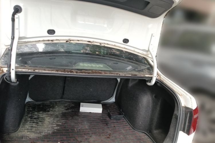 Used Volkswagen Lavida 2013 Restyled Classic 1.6L Manual Comfort Edition