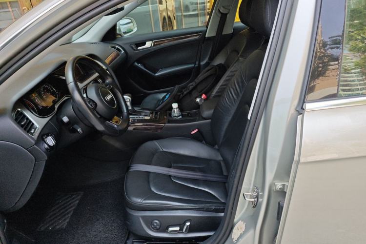 Used Audi A4L 2015 35 TFSI Automatic Comfort Model
