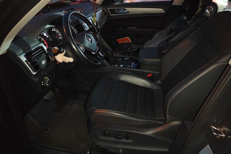 Used Volkswagen Teramont 2017 330TSI Two-Wheel-Drive Luxury Edition