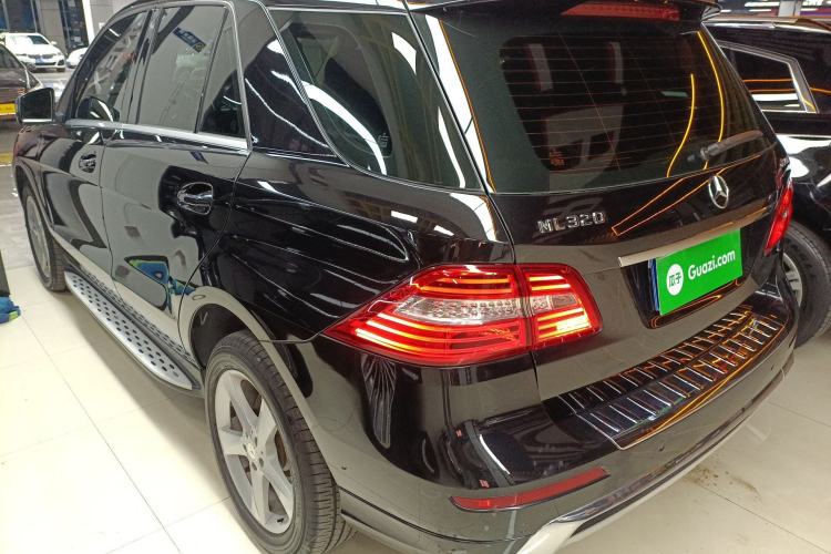 Used Mercedes-Benz M-Class 2014 ML 320 4MATIC
