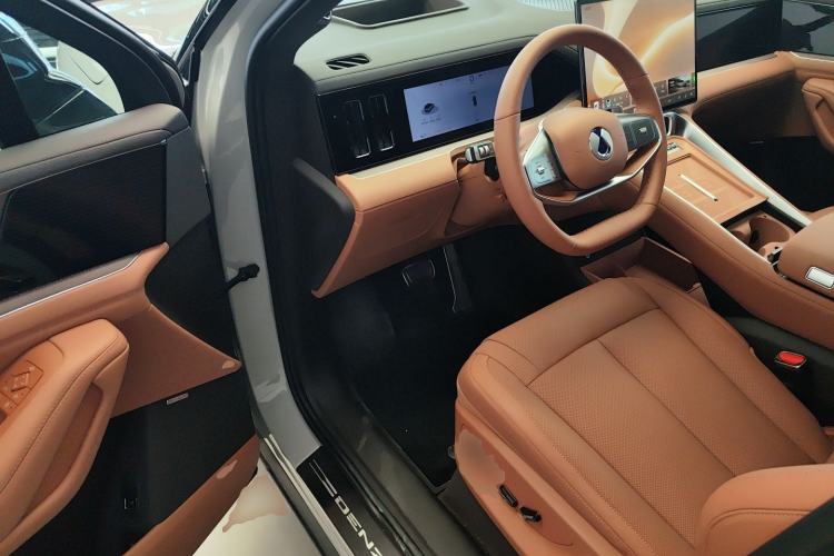 Used Denza N8L 2025 Model Flagship Model