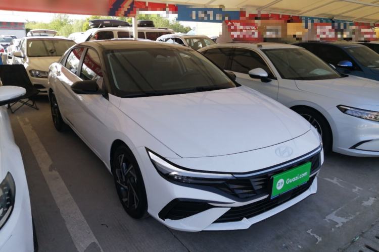 Used Hyundai Elantra 2023 1.5L CVT LUX Prestige Edition