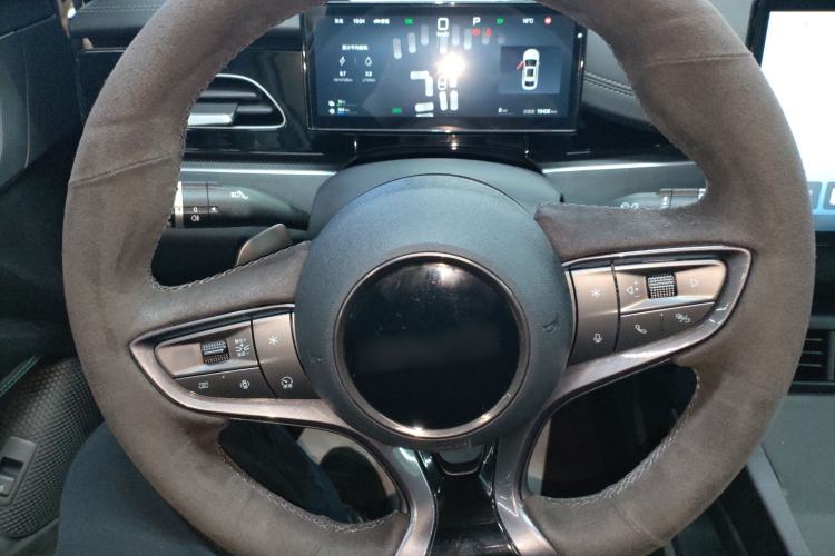 Used BYD Seal 06 New Energy 2025 DM-i Smart Drive 80KM Luxury Model Steering Wheel