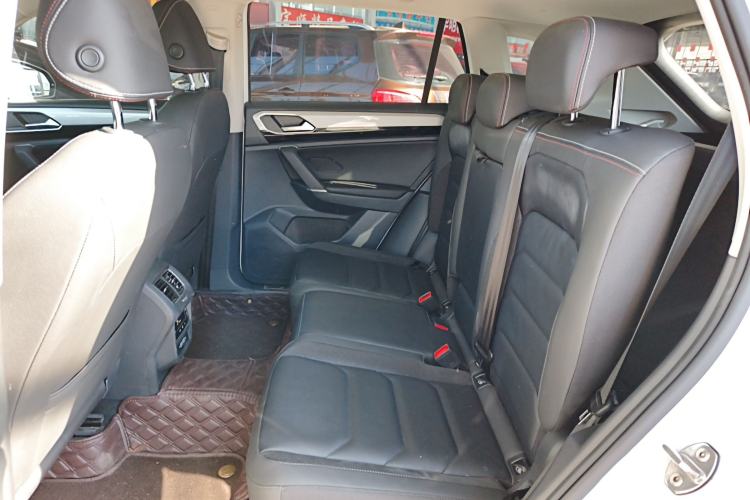 Used Volkswagen Tayron 2020 330TSI Two-Wheel Drive Luxury Smart Connectivity Version
