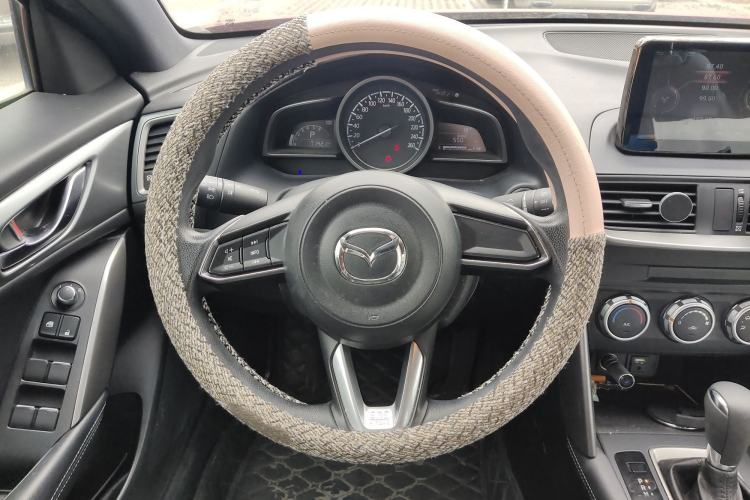 Used Mazda CX-4 2018 2.0L Automatic Two-Wheel Drive Blue Sky Dynamic Version China V Standard