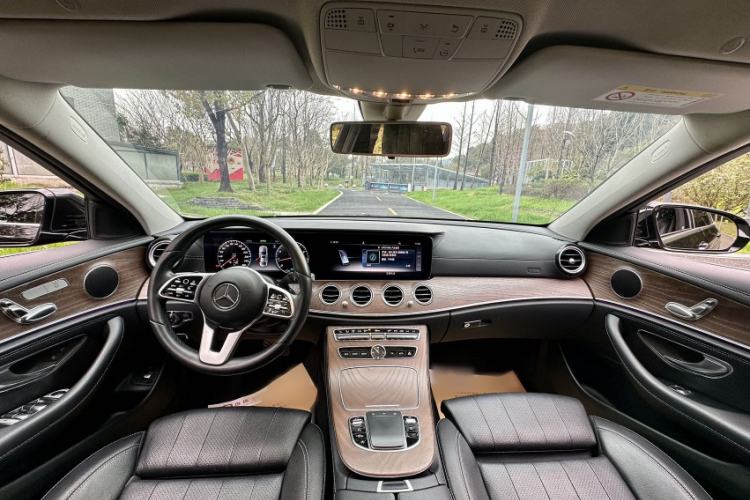 Used Mercedes-Benz E-Class 2020 Facelift E 260 L