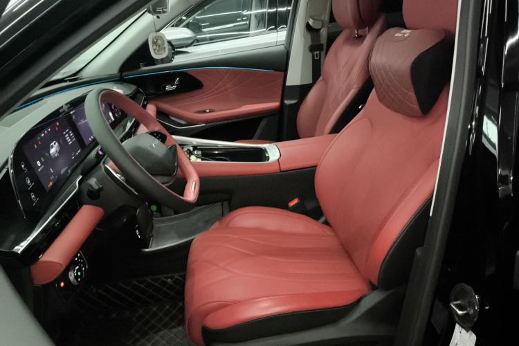 Used EXEED Stellar 2023 400T Two-Wheel Drive Comfort Flyfish Edition