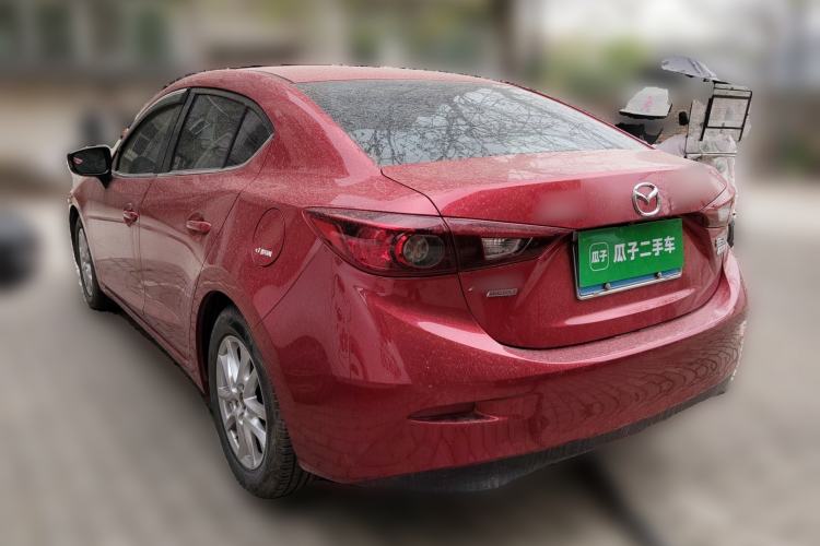 Used Mazda 3 Axela 2016 Sedan 1.5L Automatic Comfort Model