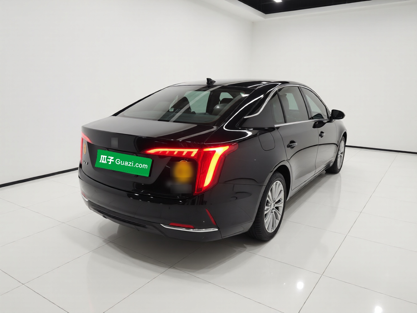 Hongqi E-QM5 2023 560km PLUS — снимка 6