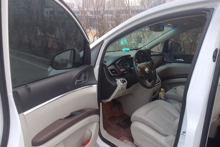 Used Buick GL8 2020 Land Business Class 652T Luxury Model
