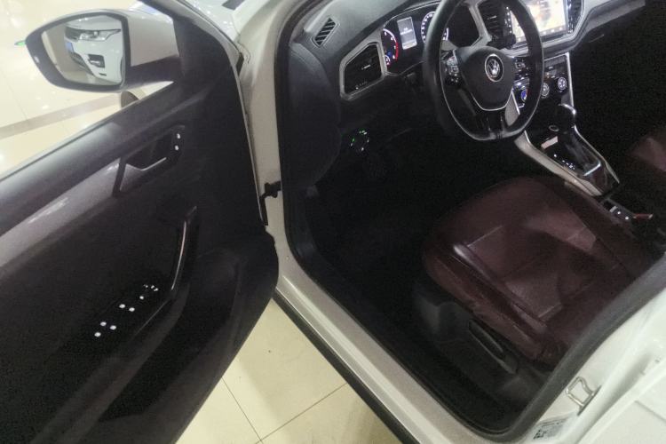 Used Volkswagen T-ROC 2021 280TSI DSG Two-Wheel Drive Elite Connect Edition Driver Seat