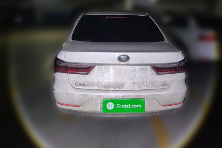 Used BYD Qin New Energy 2019 High-Range Deluxe Model
