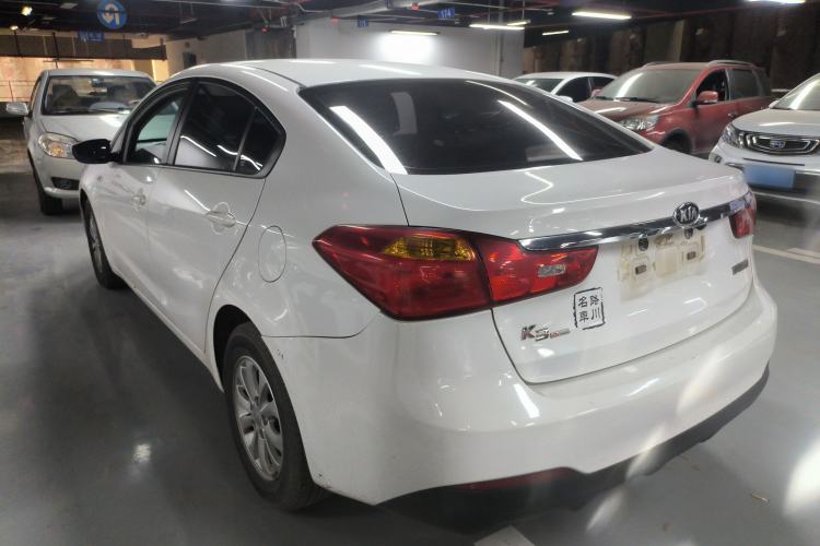 Used Kia K3 2015 1.6L Manual GL
