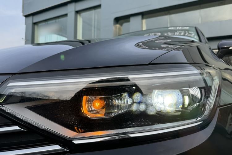 Used Volkswagen Magotan 2020 280TSI DSG Comfort Edition
