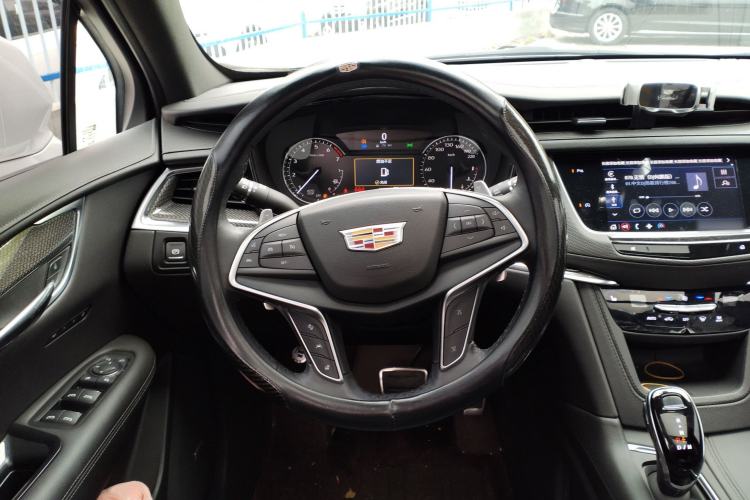 Used Cadillac XT5 2022 2.0T Four-Wheel Drive Luxury Version (Hummingbird Edition) Steering Wheel