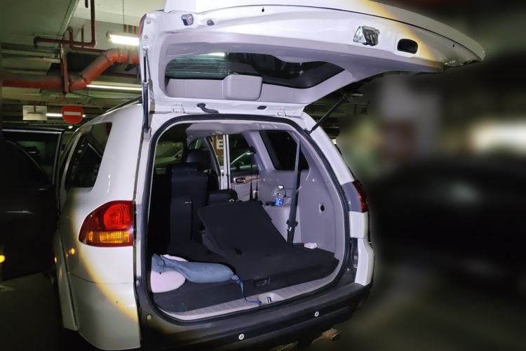 Used Mitsubishi Pajero Sport 2011 3.0L Luxury Navigation Edition