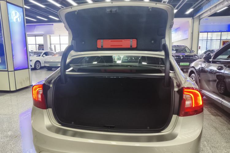 Used Volvo S60 2017 S60L T3 Smart Upgrade Edition