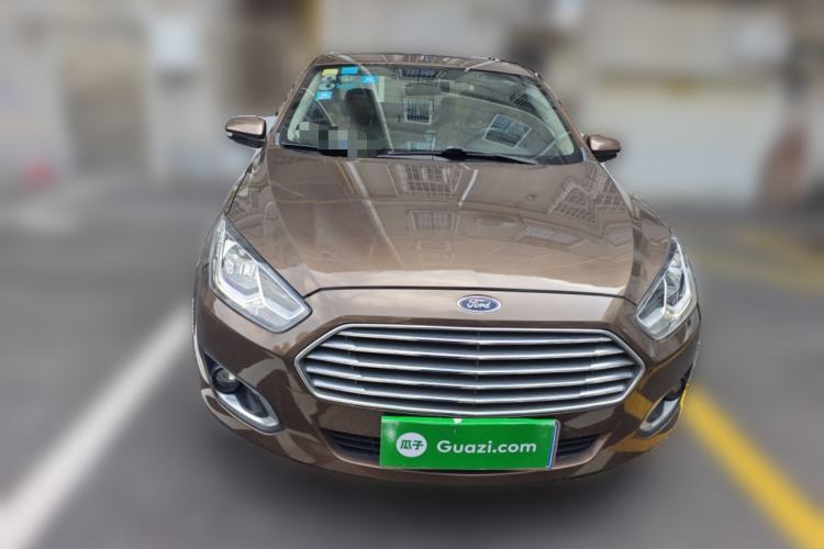 Used Ford Escort 2015 1.5L Manual Fashion Edition