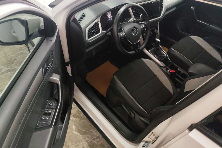 Used Volkswagen T-ROC 2021 280TSI DSG Two-Wheel Drive Elite Connect Edition
