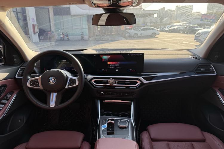 Used BMW i3 2023 eDrive 40 L Midnight Sports Package
