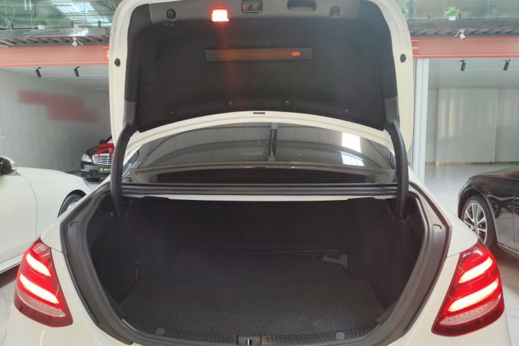 Used Mercedes-Benz E-Class 2017 E 200 L Sport 4MATIC