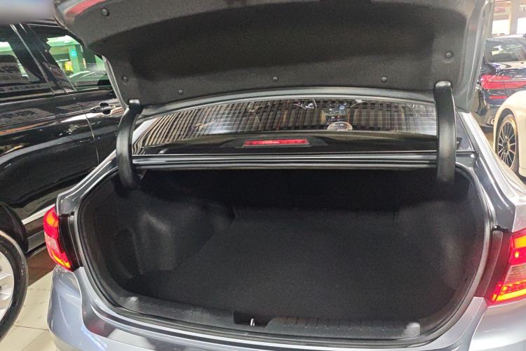 Used Hyundai Sonata 2015 1.6T GLX Advanced Model
