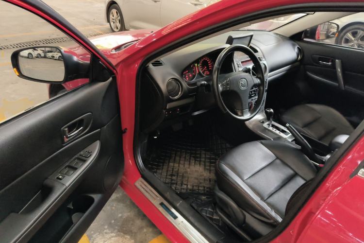 Used Mazda 6 2014 2.0L Automatic Classic Version
