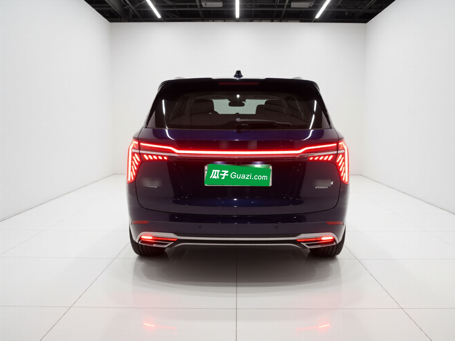 Hongqi HS7 PHEV 2024 2.0T PHEV Four-Wheel Drive Flagship Edition 6 Seats — снимка 5
