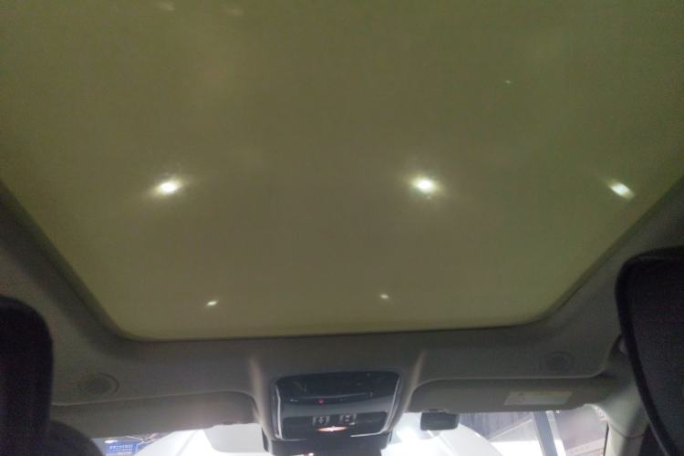 Used Land Rover Range Rover Velar 2022 250 PS