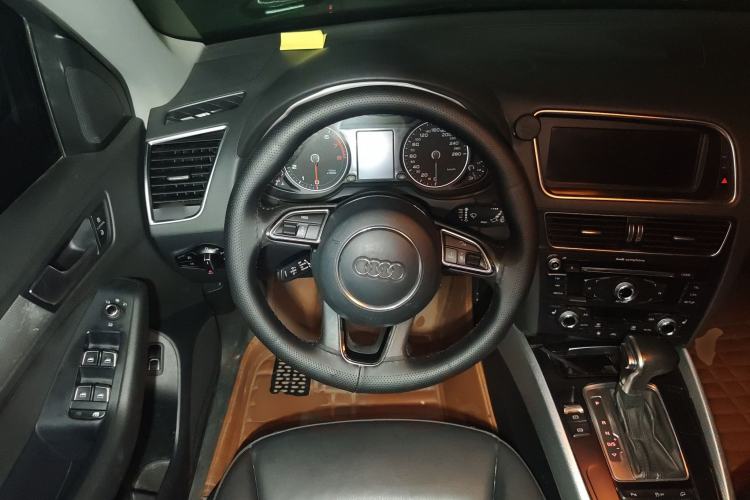 Used Audi Q5 2015 40 TFSI Technology Edition