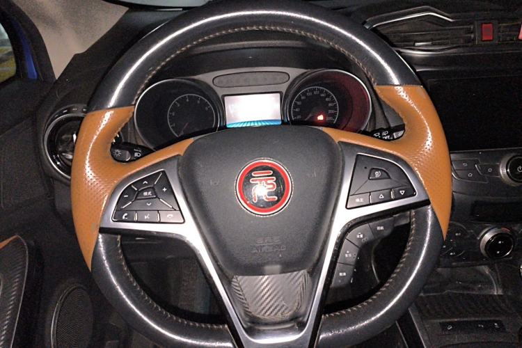 Used BYD Yuan 2016 1.5L Manual Luxury Model Steering Wheel