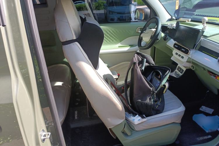 Used Geely Galaxy Panda 2025 210km Panda Rider Right Front Seat