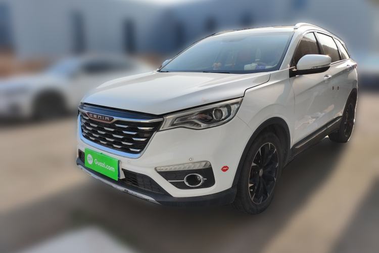 Used FAW Senya R9 2018 1.2T Manual Luxury Smart Edition