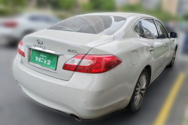 Used Infiniti M Series 2012 M25L Luxury Edition