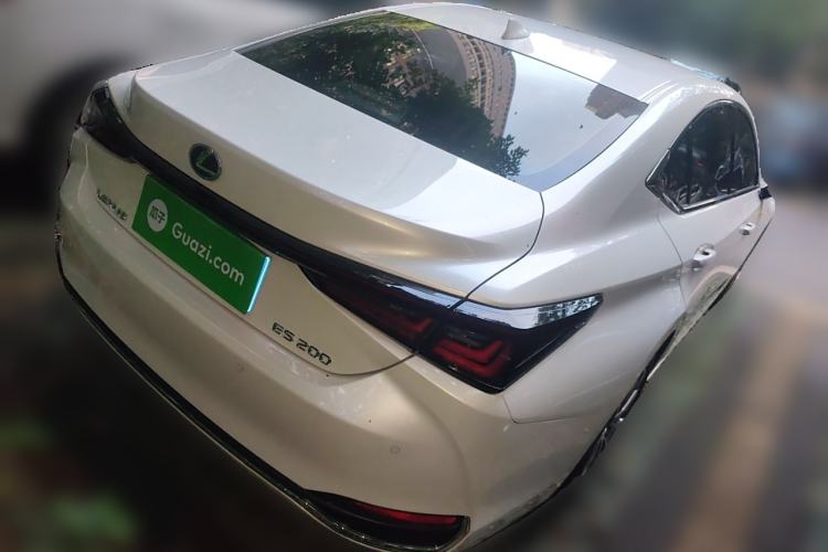 Used Lexus ES 2025 200 Premium Edition
