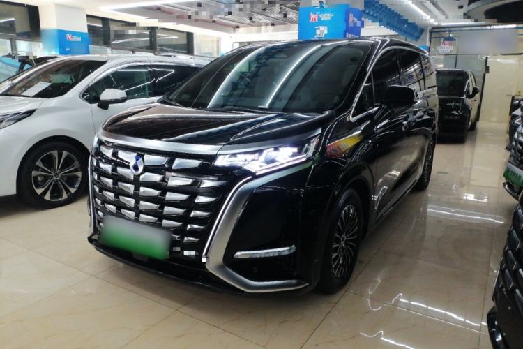 Used Denza D9 2024 DM-i 980 Four-Wheel Drive Prestige Model