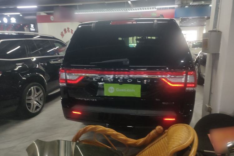 Used Lincoln Navigator 2016 3.5T AWD Rear Right 45 Deg