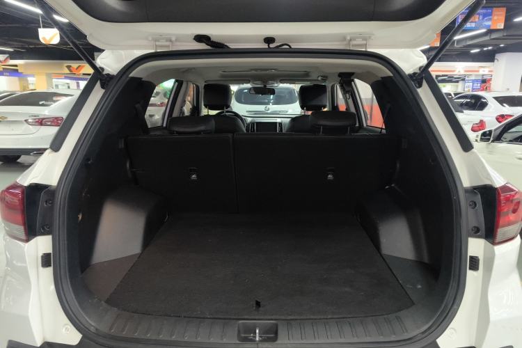 Used Hyundai ix35 2019 2.0L Automatic 2WD Zhiyong·Changxiang Edition China V Standard Trunk