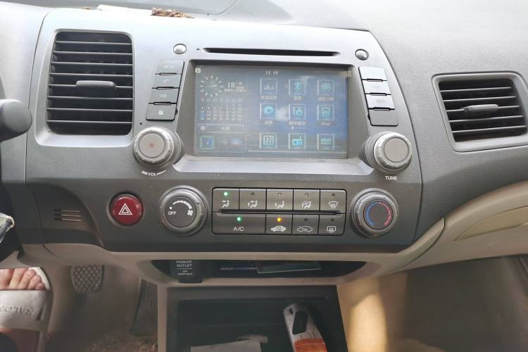 Used CIIMO CIIMO 2012 1.8L Manual
