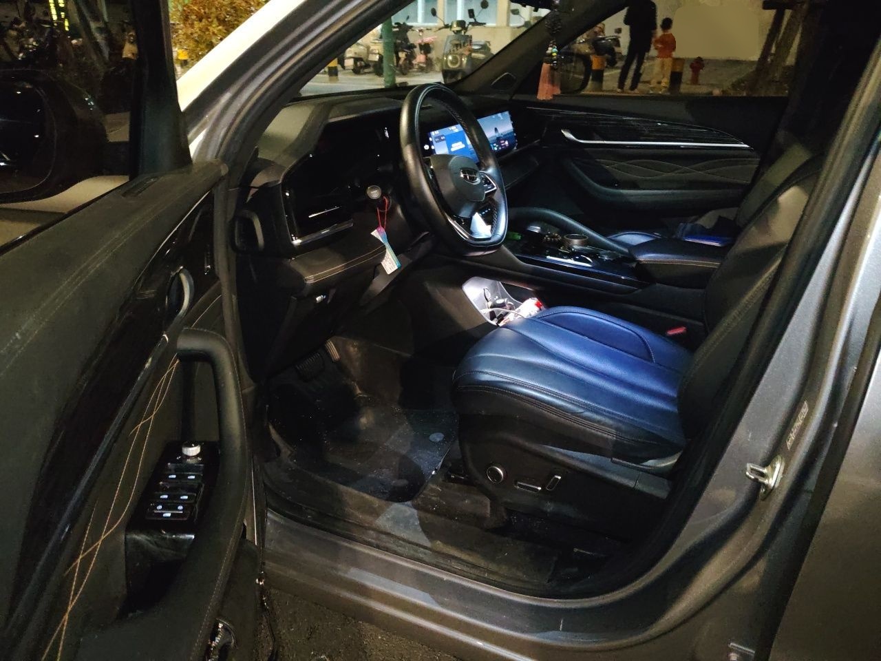 Geely Auto Monjaro L 2024 2.0TD DCT EVO Two-Wheel Drive Long-Range Version — снимка 16