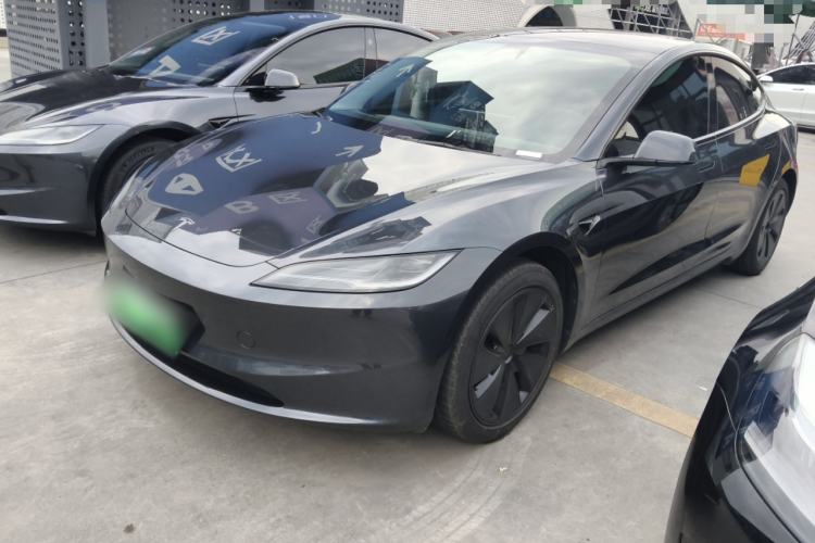 Used Tesla Model 3 2025 Rear-Wheel-Drive Version