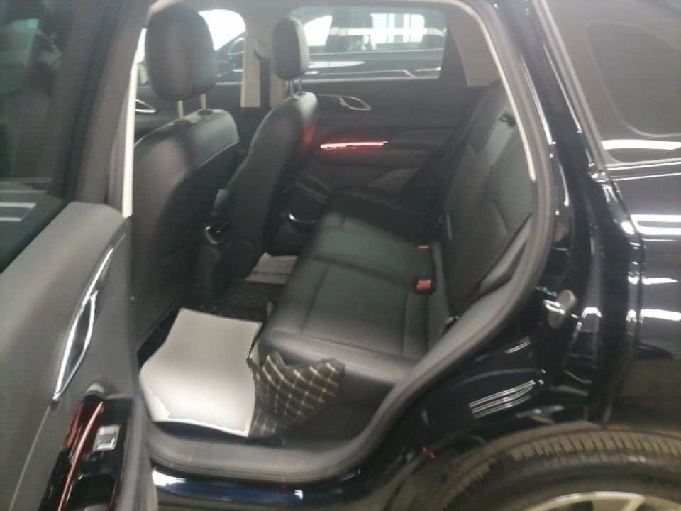 Hongqi HS3 PHEV 2025 Model 117km Jingwei Edition — снимка 20