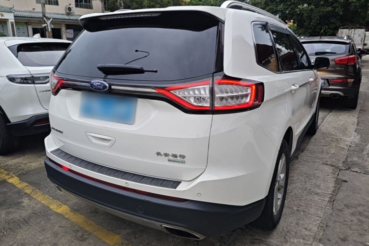Used Ford Edge 2016 EcoBoost 245 Two-Wheel-Drive Titanium 5-Seater
