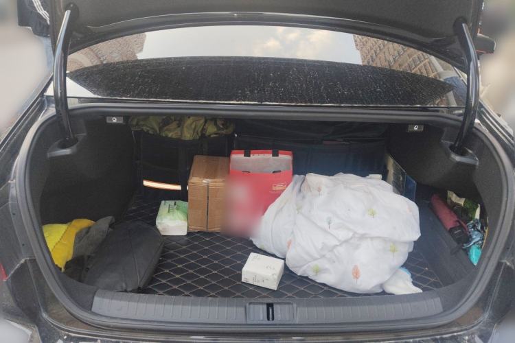 Used Volkswagen Magotan 2018 380TSI DSG Prestige Model Trunk