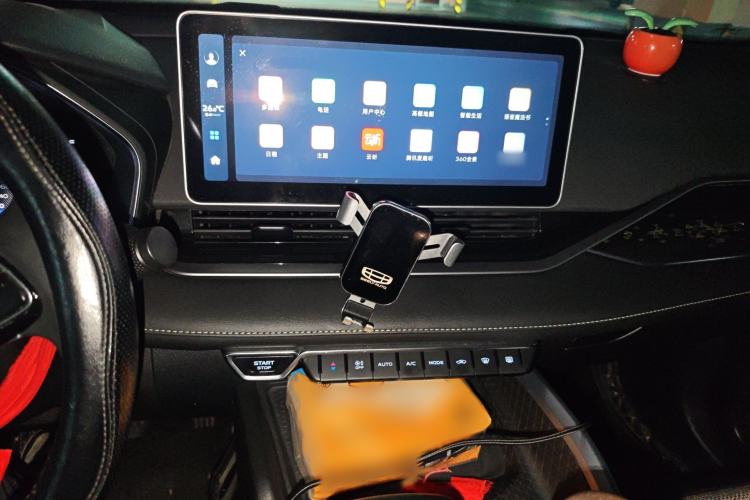 Used Geely Auto Preface 2023 1.5TD Fuyao Version Audio And AC Panel