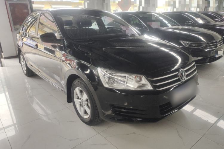 Used Volkswagen Santana 2015 1.6L Manual Fashion Edition