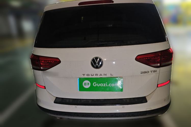 Used Volkswagen Touran 2021 Volkswagen Touran L 280TSI DSG Boundary Edition 7-Seater