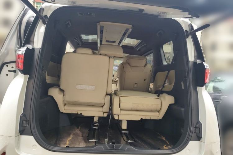 Used Toyota Alphard 2024 Dual-Engine 2.5L Prestige Edition
