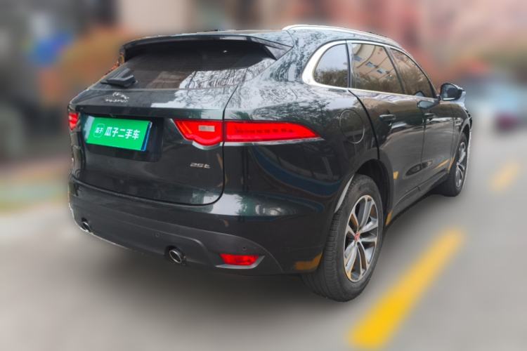 Used Jaguar F-PACE 2016 2.0T Two-Wheel-Drive R-Sport Sport Edition Rear Right 45 Deg