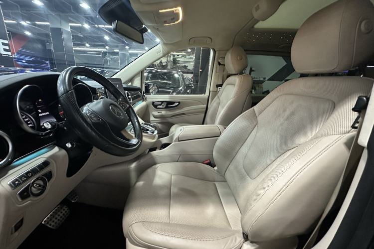 Used Mercedes-Benz V-Class 2017 V 260 L Prestige Extended Edition